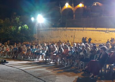 38928941_435059536987339_875104169290104832_o (2)