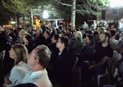 70930552_662903150869642_3772752792393875456_o